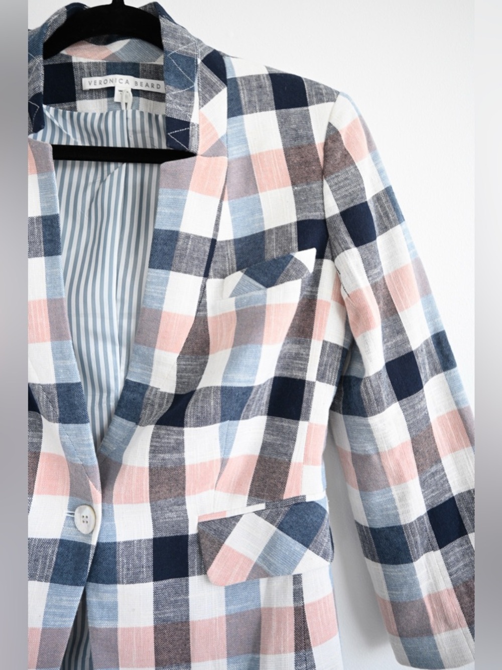 Veronica Beard Schoolboy Dickey Plaid Blazer, Size 4, Great Condition - Picture 4 of 10